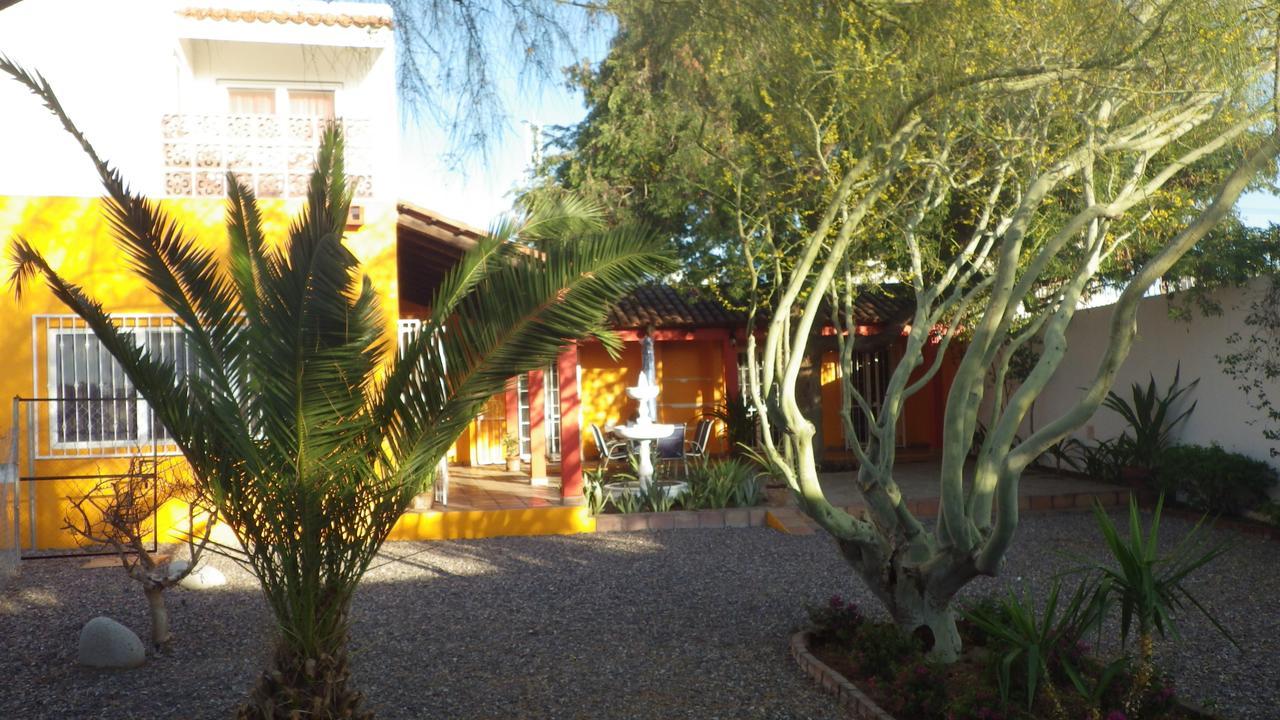 לה פז Central Bed & Breakfast מראה חיצוני תמונה